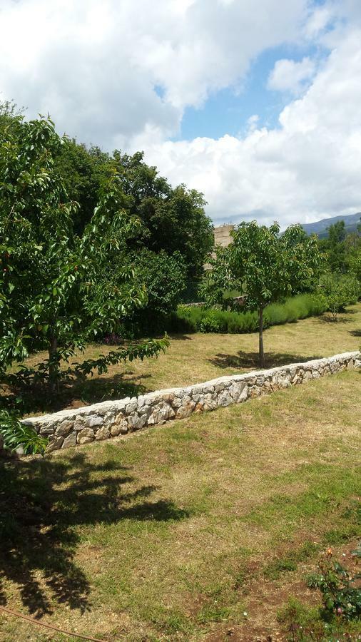 Villa Cetina Milasi 外观 照片