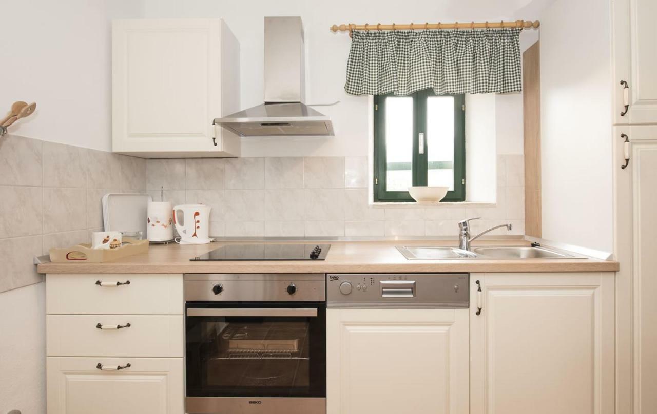 Villa Cetina Milasi 外观 照片